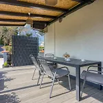 Apartment Petricija With Garden